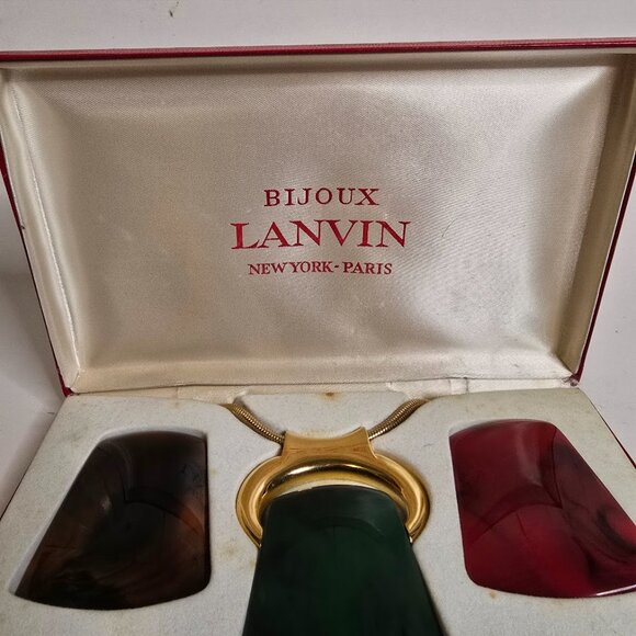 Vintage Lanvin Bijoux Lucite Interchangeable Pendant Necklace in Original Box - Picture 2 of 16